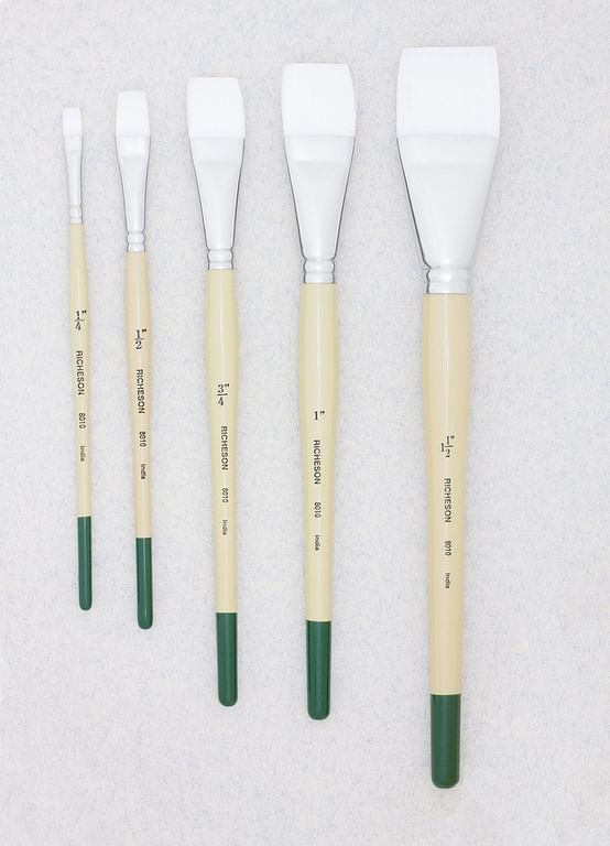 8000 Series White Synthetic Watercolor Brushes